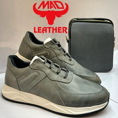 کفش اسپرت مردانه چرم ماد مدل 3075 MAD Leather 